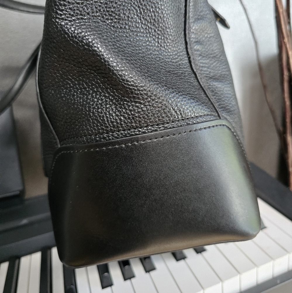 Michael Kors Black Leather Structured Tote - Picture 10 of 16